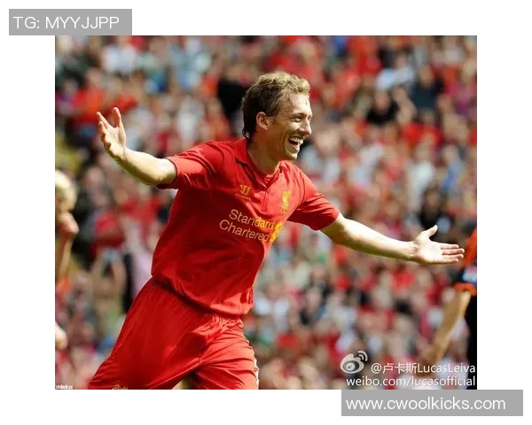 1号足球星带领球队再创辉煌赛季传奇故事全面揭秘