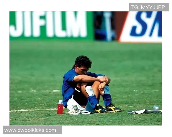 最具争议的足球球星那些虚伪言辞背后隐藏的真相与伪装