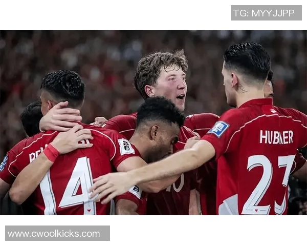 18号球星引领风潮 展现足球场上的绝佳技艺与领袖风范